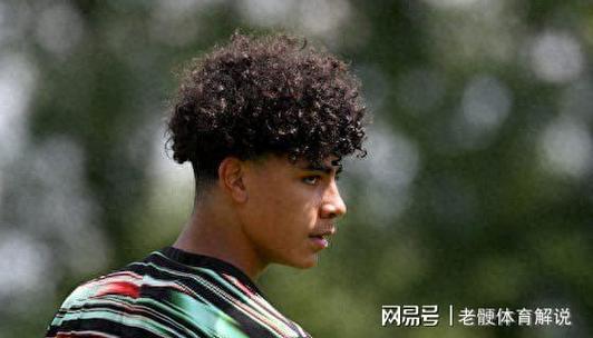 C罗长子随皇马U16训练，有望加盟银河战舰青训？